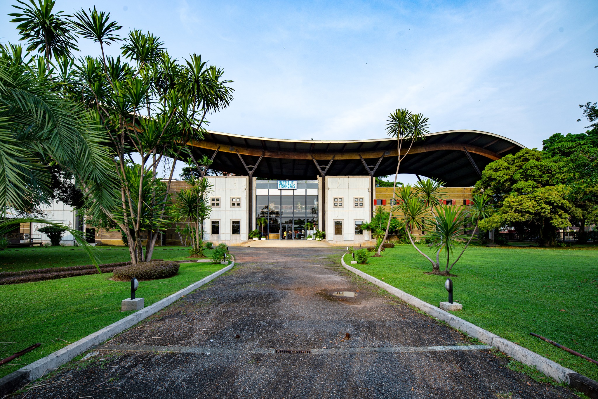 Contrôle Technique des travaux de rénovation de l'Institut Français.