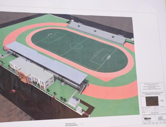 Stade omnisport à Moussouro